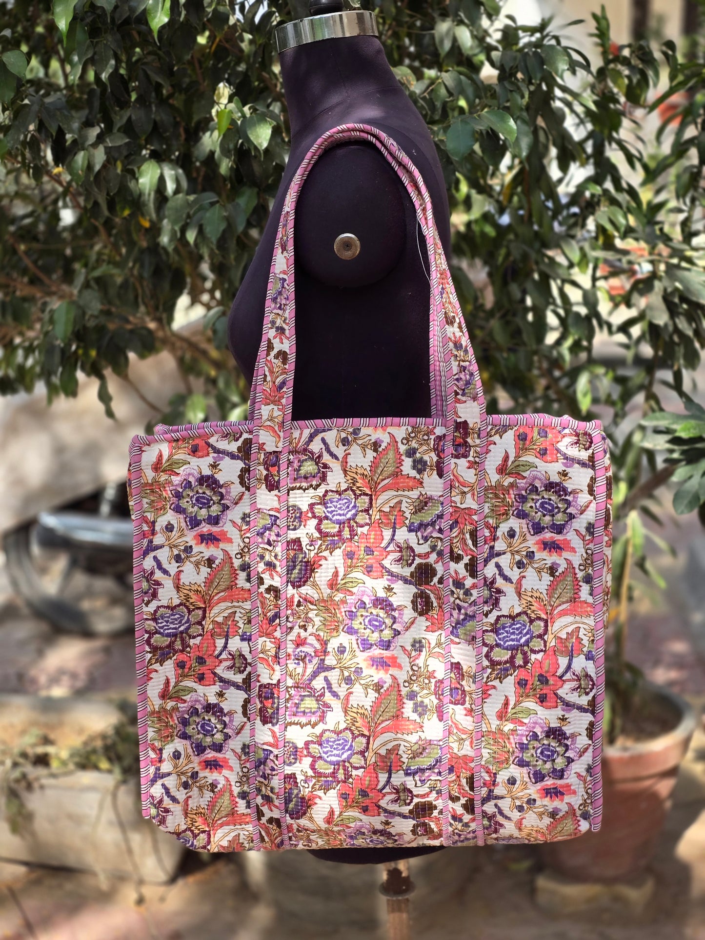 Tote Bag shopping bag Quilted Printed with Zipper