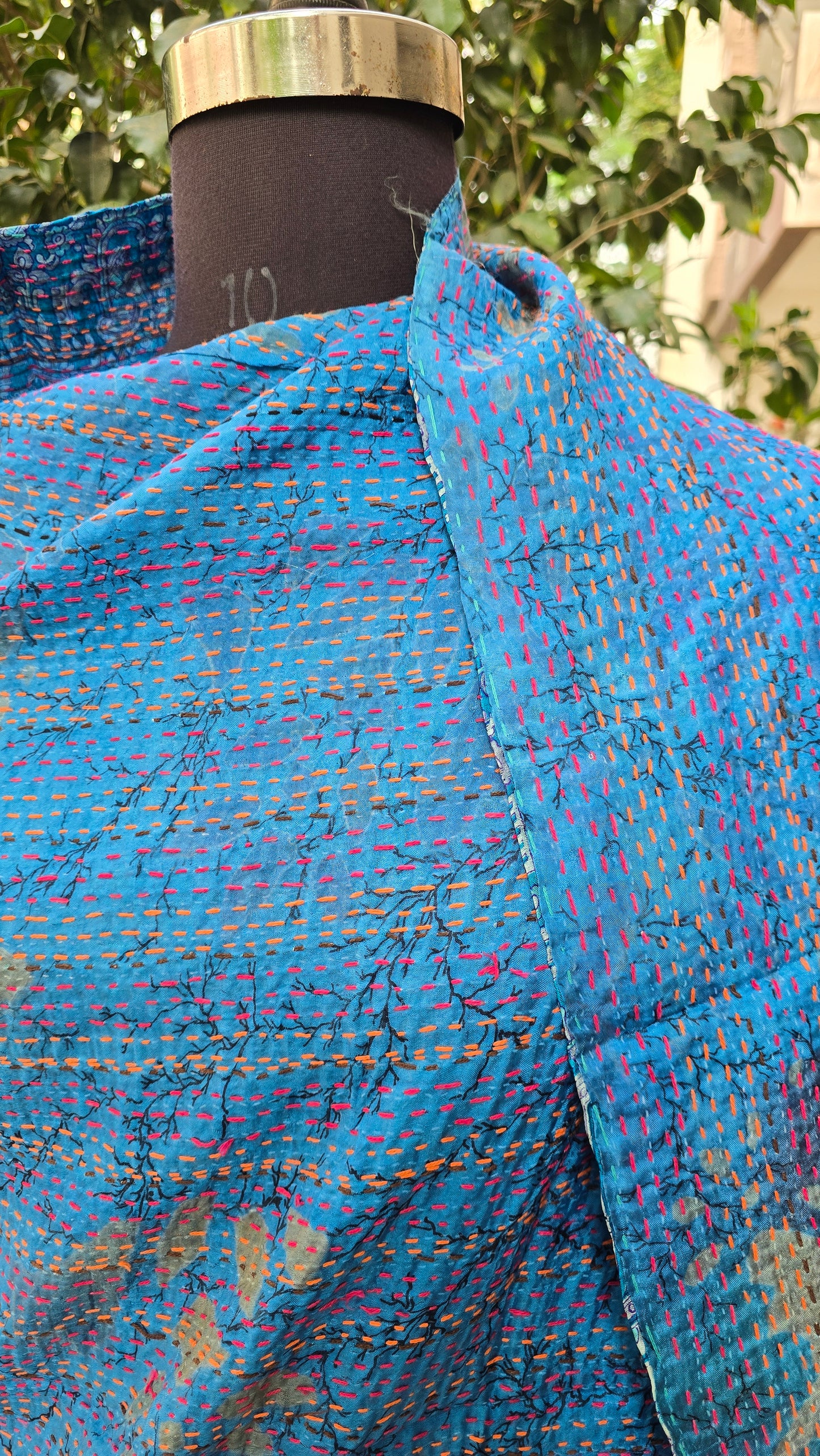 Dupatta Silk Shawl reversible Kantha handmade