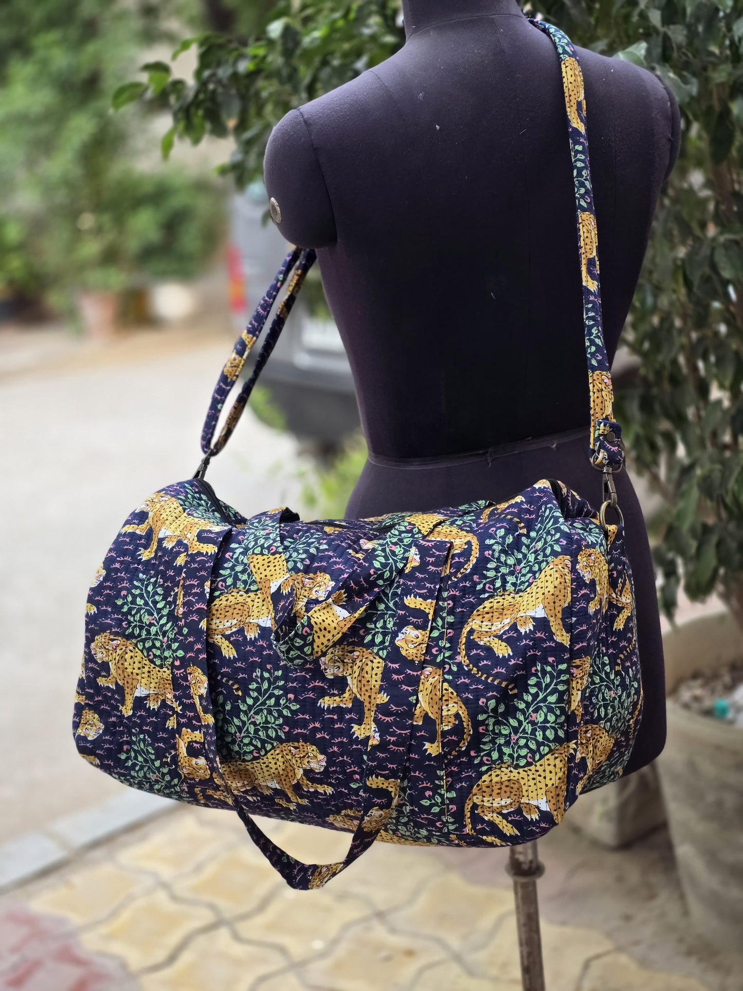 Duffle bag luggage bag handmade embroidery