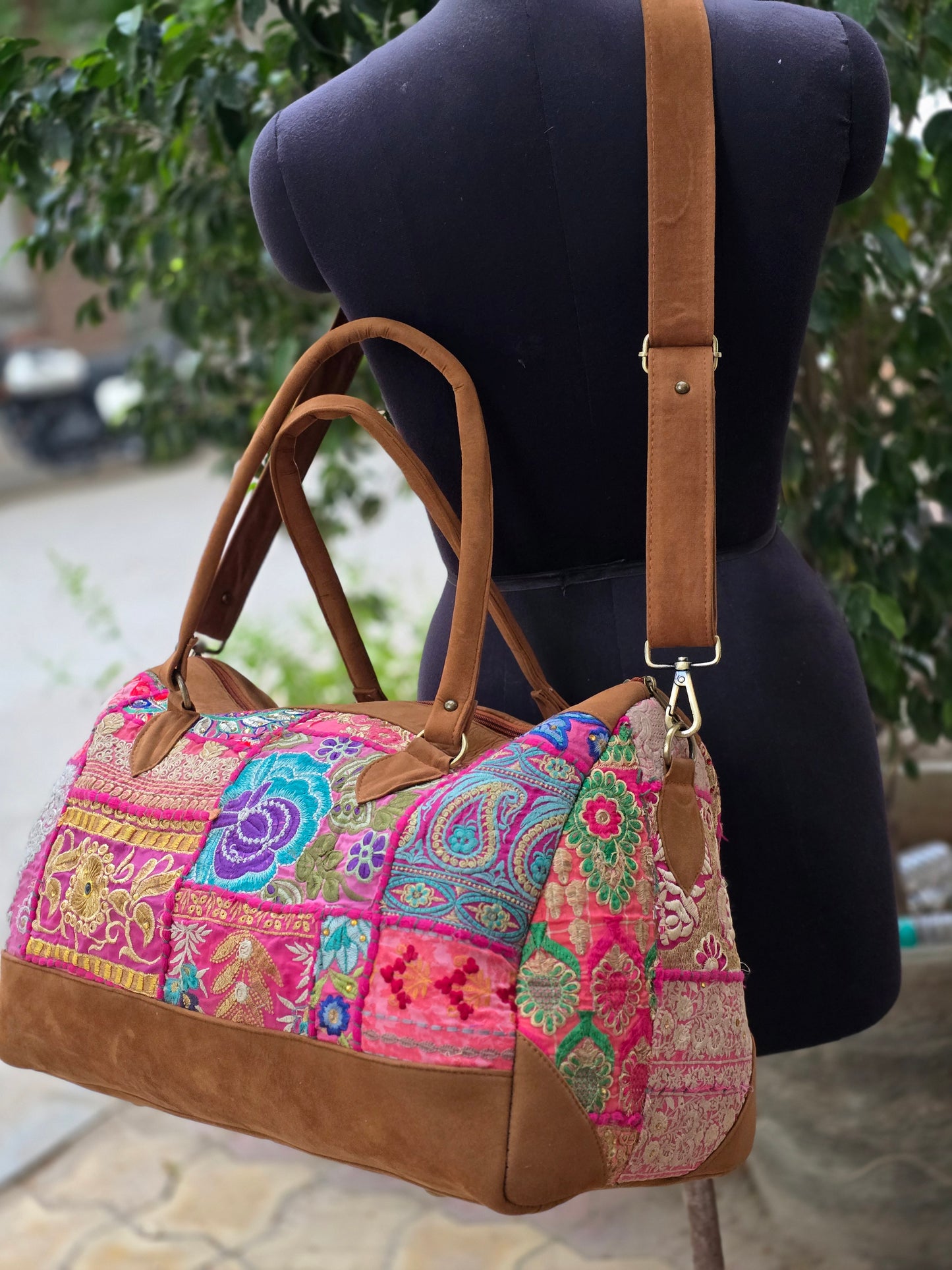 Duffle bag luggage bag patchwork handmade embroidery