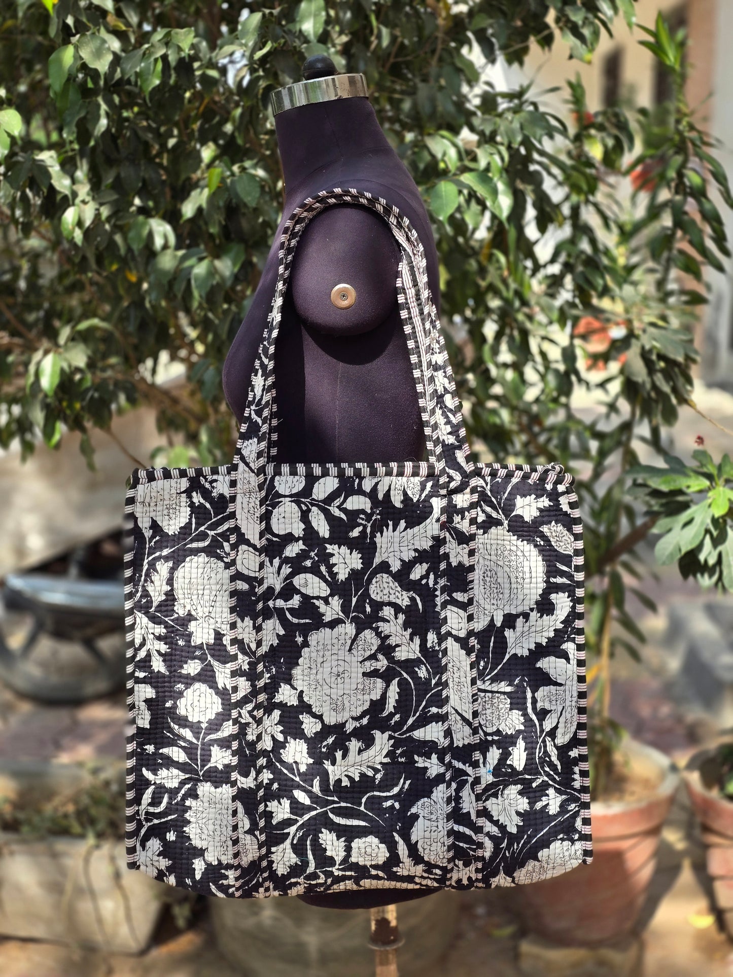 Tote Bag shopping bag Quilted Printed with Zipper